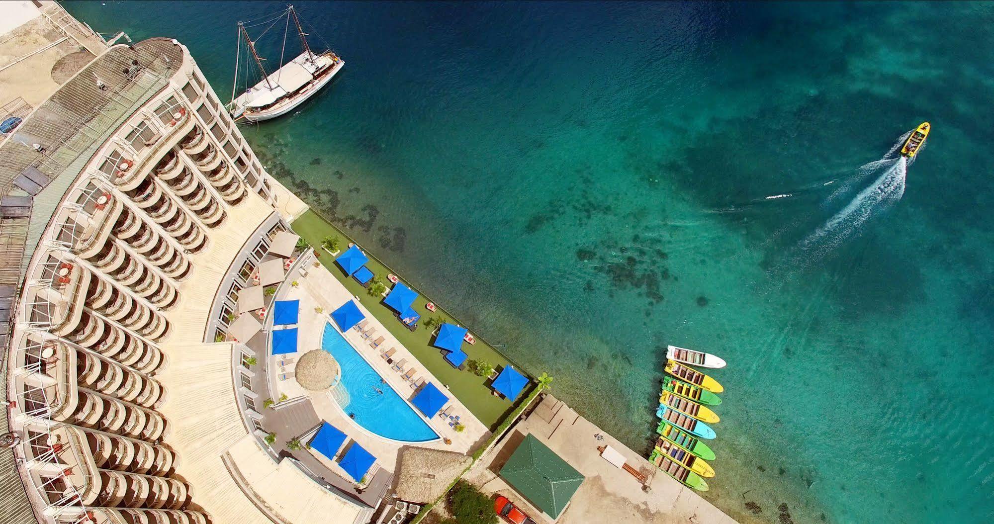 Grand Hotel & Casino Port Vila Exterior photo